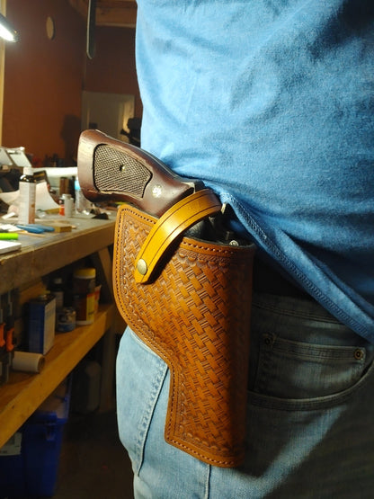 Leather gun holster